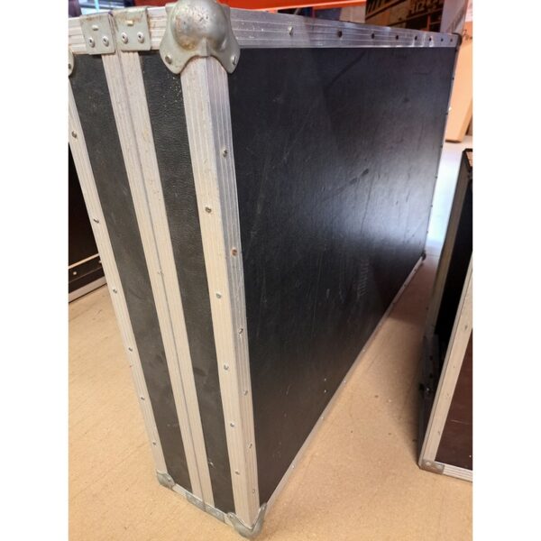 LOTS DE FLIGHT CASES – Image 2