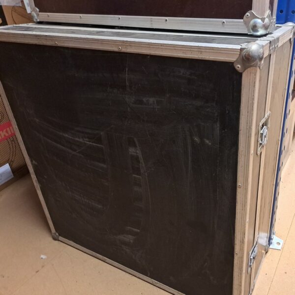 LOTS DE FLIGHT CASES – Image 3