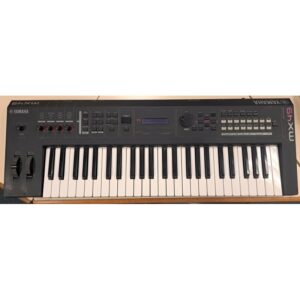 YAMAHA MX49