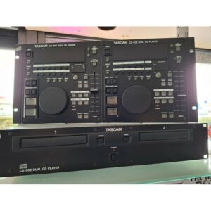 TASCAM CD-302 DUAL CD PLAYER