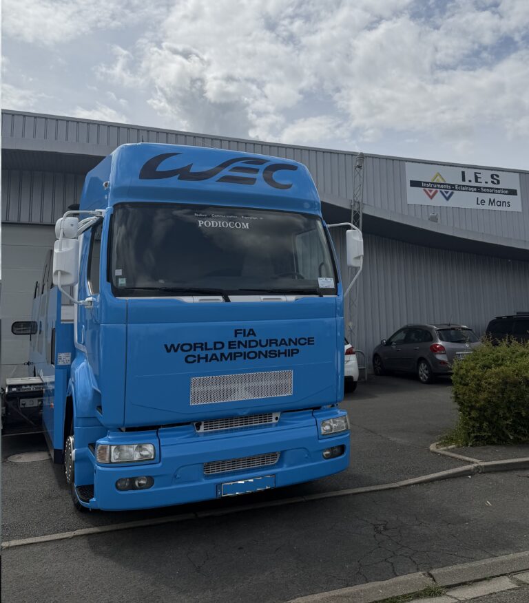 Lire la suite à propos de l’article Le camion des 24h du Mans équipé par IES !